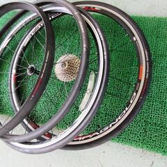 自転車ジャイアント　ロードバイク　予備ホイール前後タイヤ付き半額にしましたの画像