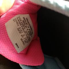 アシックススニーカー23.5㌢の画像