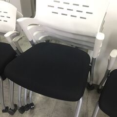中古　稲葉製作所　スタックチェア　スタッキングチェア　会議椅子　ミーティングチェア　オフィスチェア　サテリテチェア　キャスター付　肘付　4脚セット販売品　愛知　一宮市　 江南　稲沢　岩倉　岐阜　各務ヶ原　羽島　三重　名古屋 グッドプライス一宮の画像