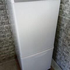 大阪送料無料★3か月保障付き★冷蔵庫★2013年★パナソニック★2ドア★NR-B145W-W★R-474