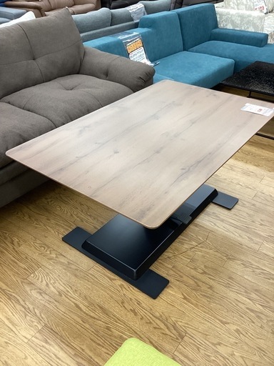 KI-10【新入荷　リサイクル品】ニトリ　120昇降テーブル　ブラウン