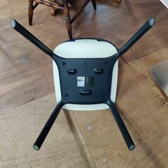 【愛品倶楽部柏店】残り白のみ在庫3点！ Vitra (ヴィトラ) チェア 1脚 Belleville パリのデザイナー ロナン＆エルワン・ブルレックの画像
