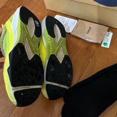 アシックス　レーザービーム　の画像