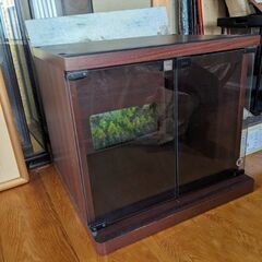 ローキャビネットの画像