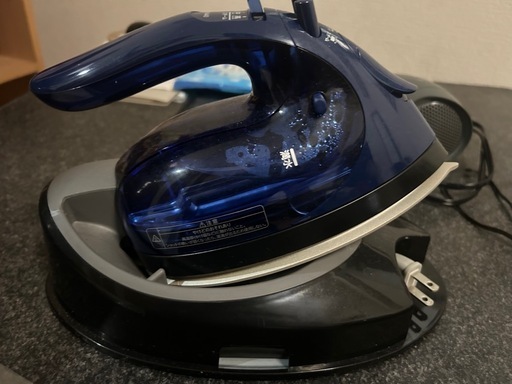 東芝　スチームアイロン