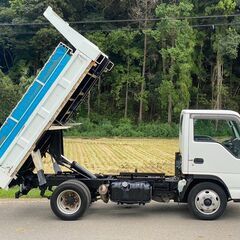 【J-0029】いすゞ　エルフ　NJR85　2t 低床 ダンプ　H23年式　最大積載量2000kg　コボレーン付　新明和　1年車検付の画像