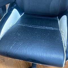AKRacingゲーミングチェアの画像