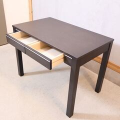 dinos(ディノス)　アルミラインデスクです。佇まいか美しいワークデスクで、お子様の学習机としてはもちろん在宅ワークのパソコンデスクとしてもおススメ♪コンパクトな北欧スタイル事務机。の画像