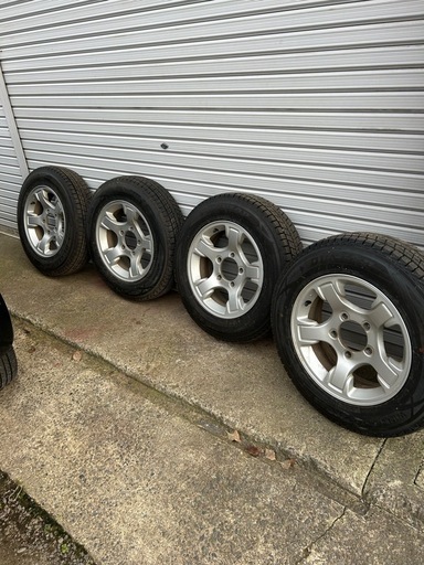 ジムニー純正ホイールスタッドレス