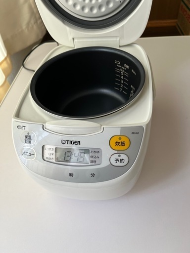 タイガー マイコン炊飯ジャー5.5合炊き