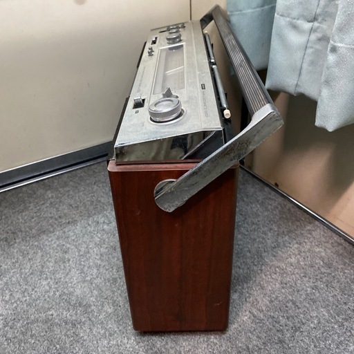 動作品| SONY ソニー　ラジカセ　CF-6600 昭和レトロ当時物　ラジオ 動作品｜SONY ラジカセ CF-6600 昭和レトロ名機 ラジオ レア！ - メルカリ