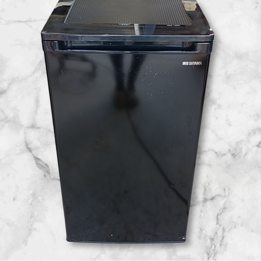 ★八4672【人気商品★冷凍庫】アイリスオーヤマ　冷凍庫　60L IUSD-6A-B