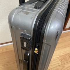 RIMOWA スーツケース　　シルバーの画像