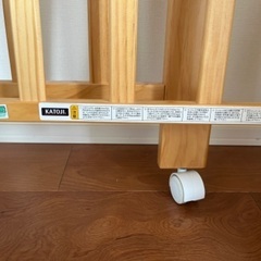 KATOJIベビーベッドの画像