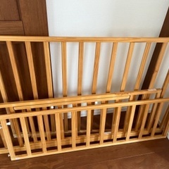 KATOJIベビーベッドの画像