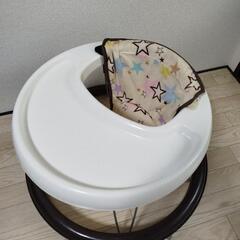 ベビー　赤ちゃん　歩行器の画像