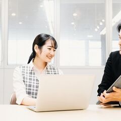 沖縄市美里　本社事務所　事務スタッフ