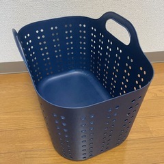 洗濯カゴの画像