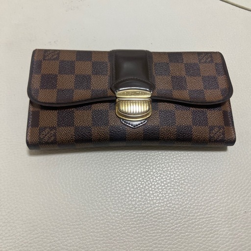 ルイヴィトン　長財布