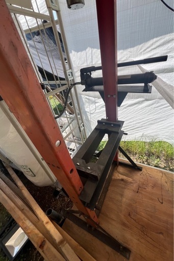 油圧プレス   メーター付 　12ｔ　門型プレス機 　完成品