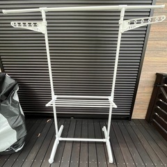 【お譲り先確定
】ニトリ物干しスタンドの画像