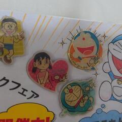 小学館　バッジ16個セットの画像