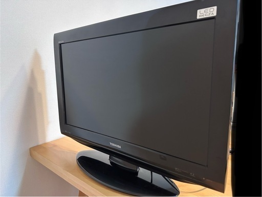 家電　液晶テレビ　TOSHIBA REGZA