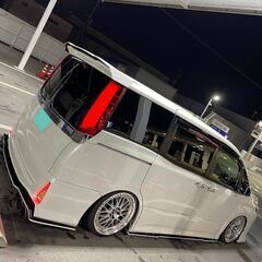 326 power ヴォクシー80