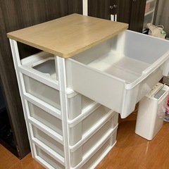 交渉中【無料】５段衣装ケース 白色 天板木目の画像