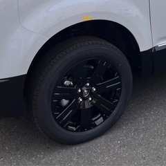 デリカd5　シャモニー専用アルミホイール、タイヤセット