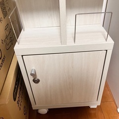 【終了しました】回転本棚の画像