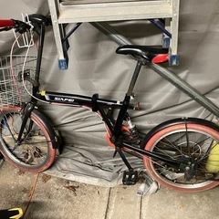 折り畳み自転車　サスペンション付き
