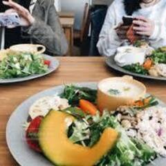 ４０〜５９歳の移住者限定ランチ仲間募集！ 夜の会食もあり。☆毎月...