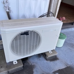 (ジャンク)ナショナル
　エアコンと室外機の画像