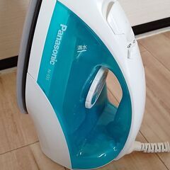パナソニック コード付きスチームアイロン ブルー NI-S55-Aの画像