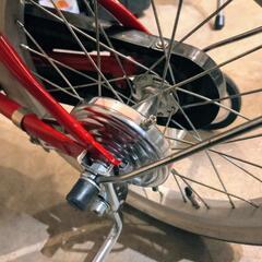 美品☆真っ赤でおしゃれな16インチ子供用自転車♪ 補助輪外したあとのスタンド付き！の画像