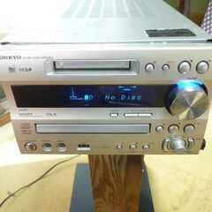 無料★不動のONKYOのCD/MDコンポFR-N7FX 本体