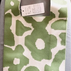 新品☆  ニットバッグ フラワー　グリーン　スモーキーグリーンの画像
