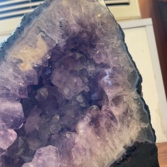 【値下げ】10万円で購入 アメジスト 重さ7.5kg 高さ27.5cm 宝石 インテリア 置物