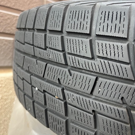 ヨコハマスタッドレスタイヤ　iceguard ig30 185/60 r15 84q