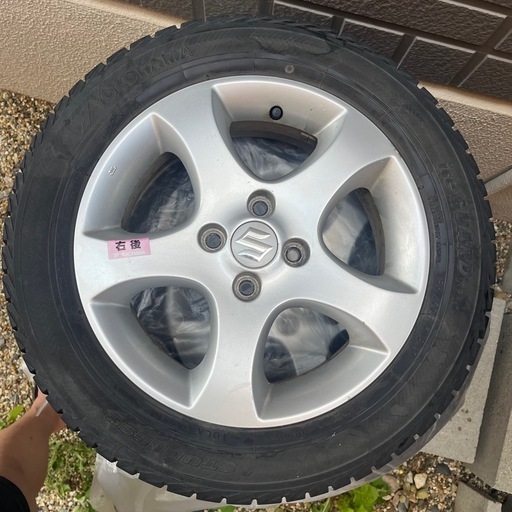 ヨコハマスタッドレスタイヤ　iceguard ig30 185/60 r15 84q