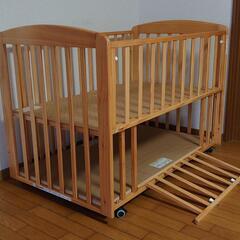 標準サイズ　ベビーベッド