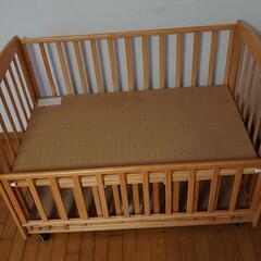 標準サイズ　ベビーベッドの画像