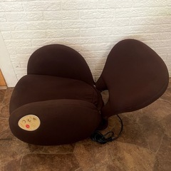 マッサージチェア エアリーシェイプスタイル フィットAIM-FN023の画像