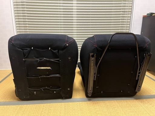 バケットシート　2個セット　　セミバケ