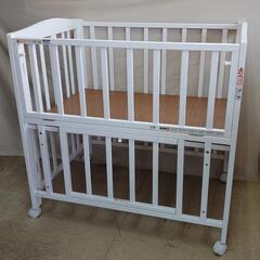 折りたたみ式ミニベビーベッドの画像