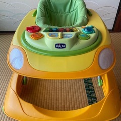 ベビー　歩行器