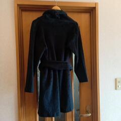 ガウン　黒の画像