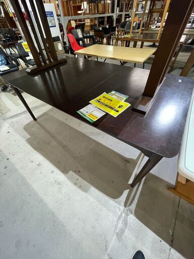 【最終価格!!】伸長式ﾀﾞｲﾆﾝｸﾞﾃｰﾌﾞﾙ(No:1229128)