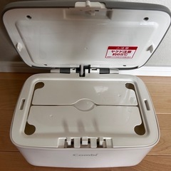 コニー抱っこ紐Sサイズ　combiおしり拭きウォーマーセットの画像